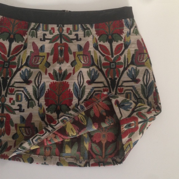 Vintage 90's Floral Tapestry Mini Pencil Skirt - Picture 8 of 8